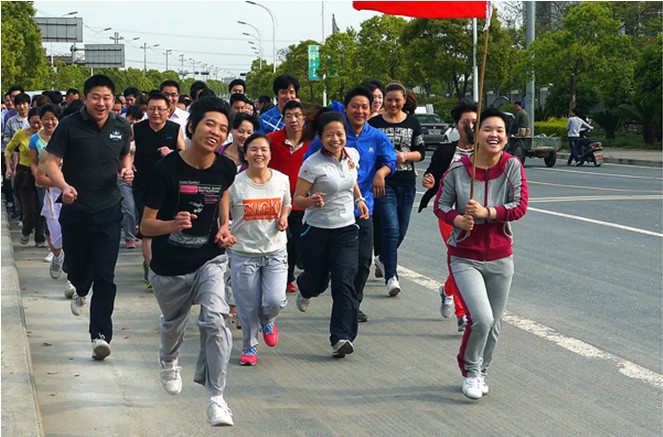活力青春，與長跑同行！